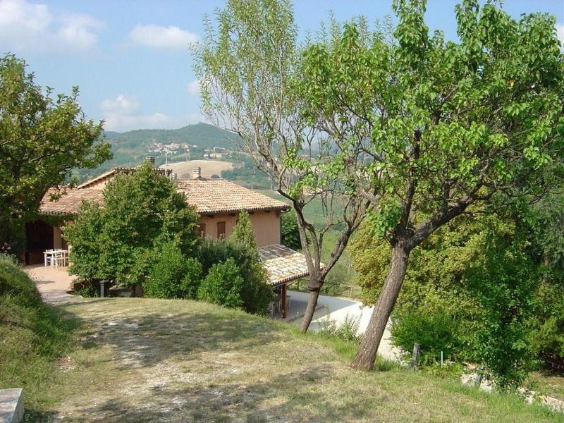 Agriturismo Gioie Di Campagna Fabriano Eksteriør billede