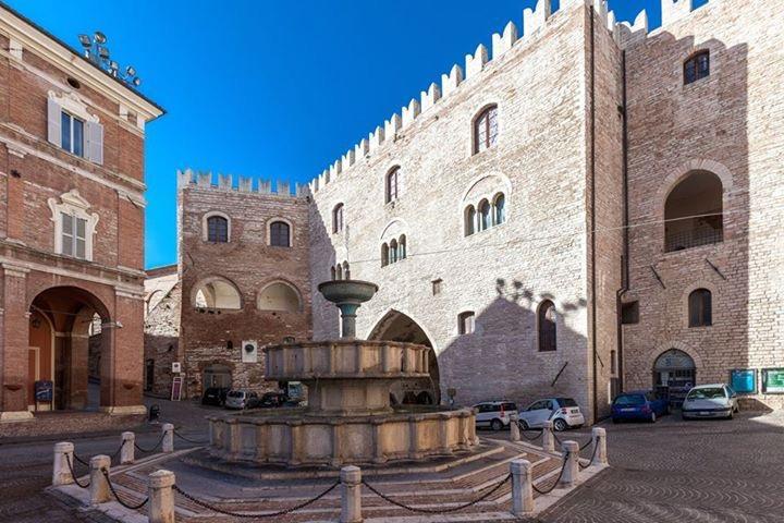 Agriturismo Gioie Di Campagna Fabriano Eksteriør billede