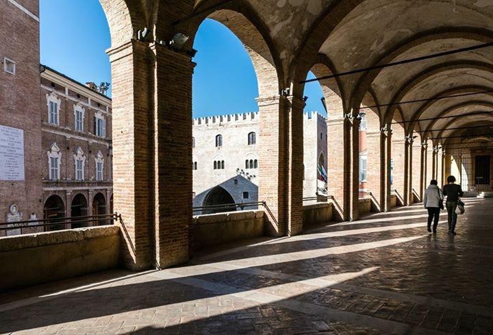 Agriturismo Gioie Di Campagna Fabriano Eksteriør billede