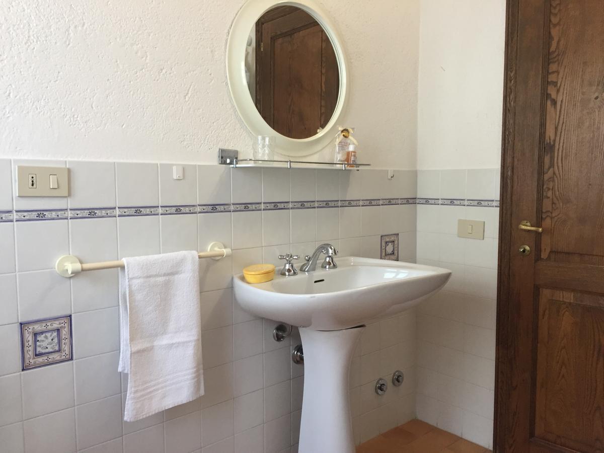 Agriturismo Gioie Di Campagna Fabriano Eksteriør billede